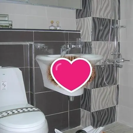 Incheon Sungeuidong Happy Stay For 10 Pax Exterior photo